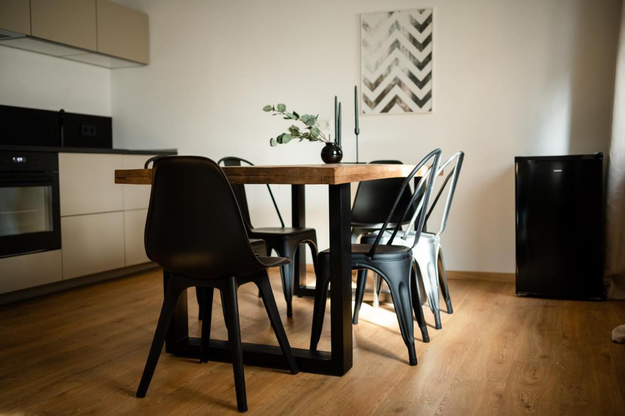 Oldtown Studio Apartment With 2 Bathrooms Dusseldorf Luaran gambar