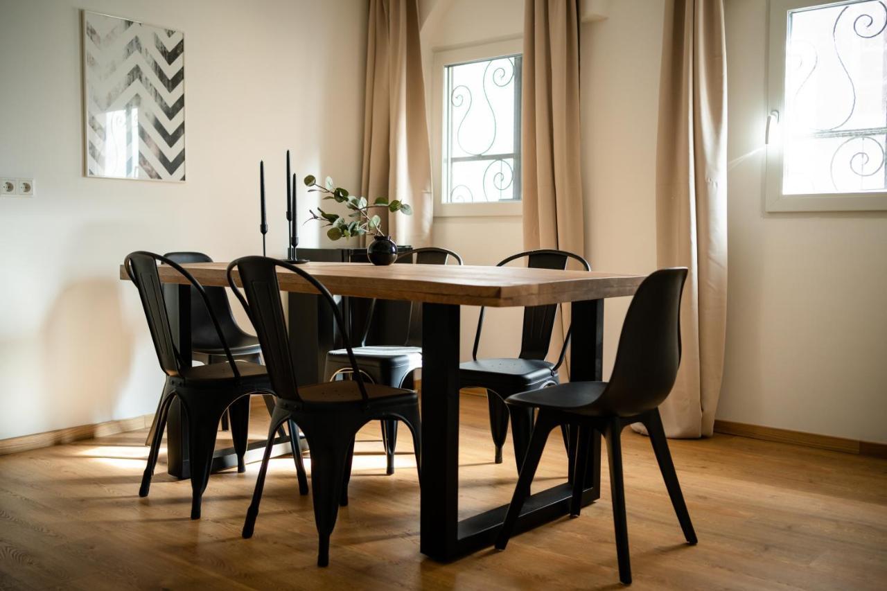Oldtown Studio Apartment With 2 Bathrooms Dusseldorf Luaran gambar