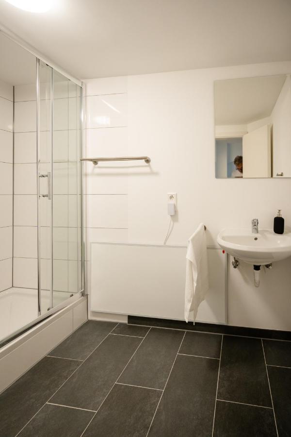 Oldtown Studio Apartment With 2 Bathrooms Dusseldorf Luaran gambar