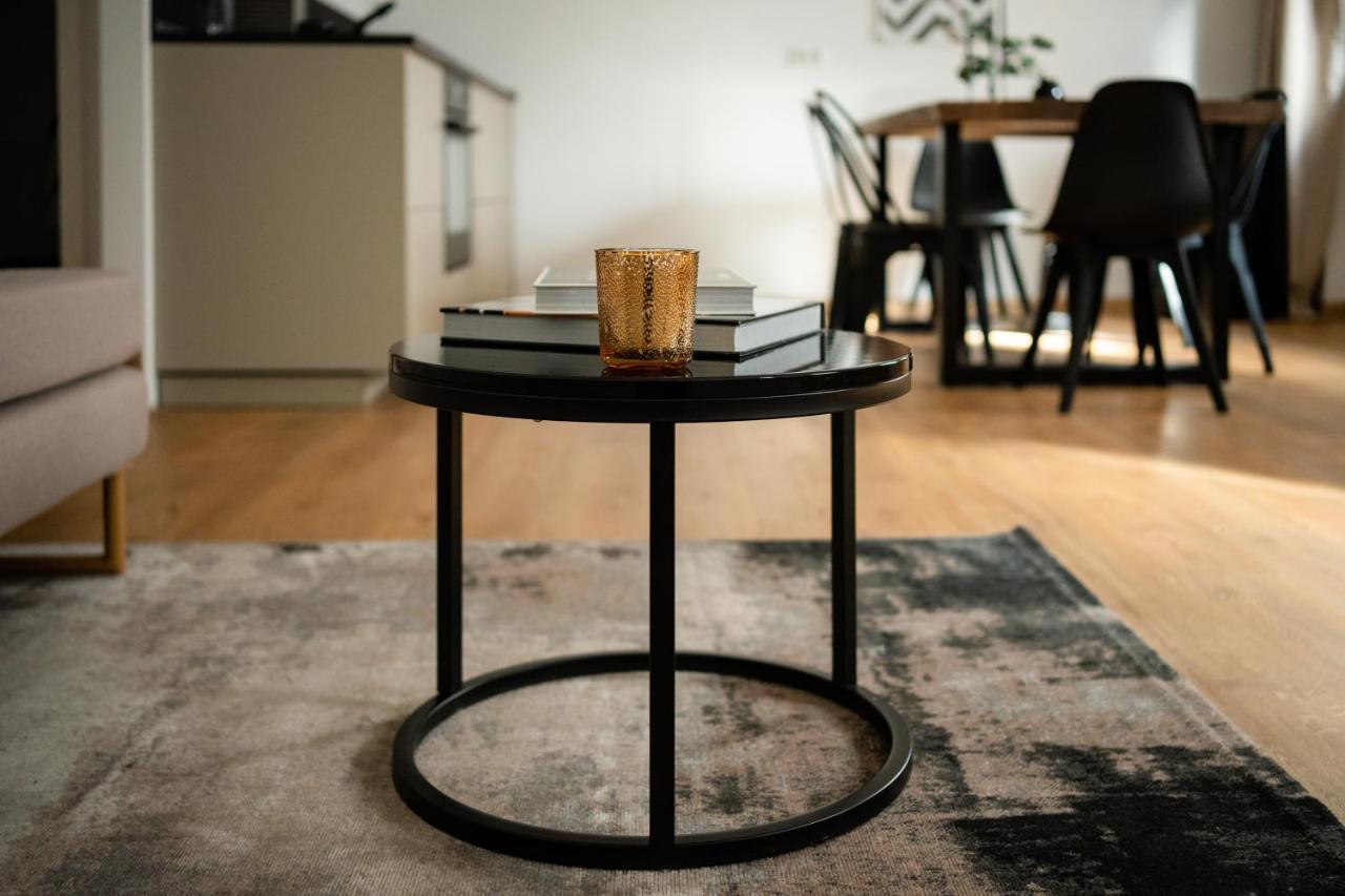 Oldtown Studio Apartment With 2 Bathrooms Dusseldorf Luaran gambar